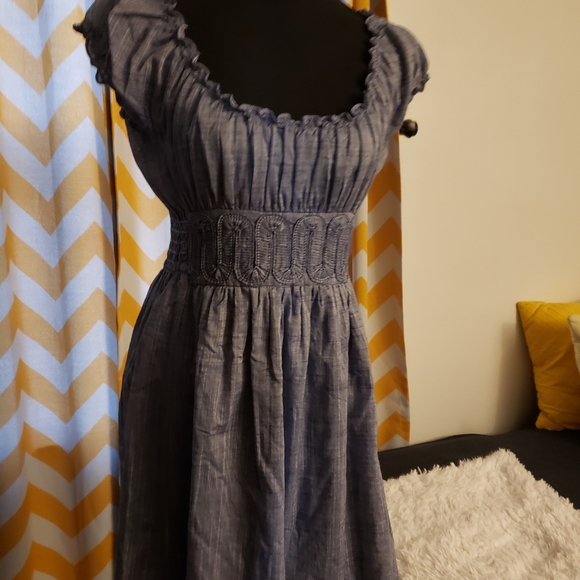 Mini dress - Picture 2 of 4